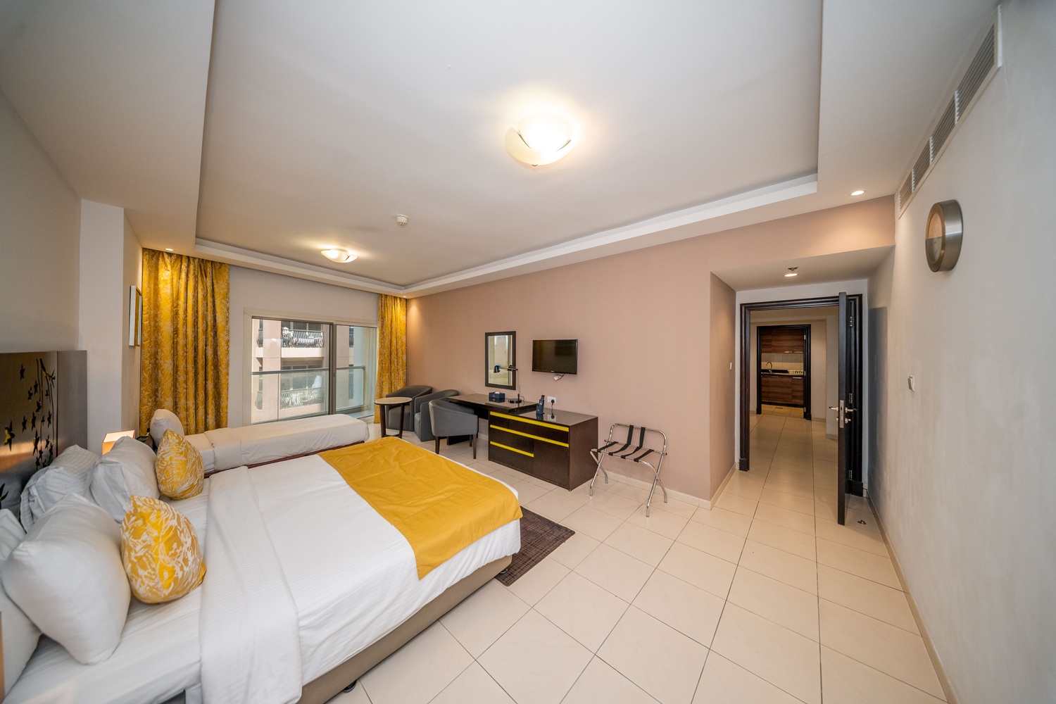 Deluxe Two Bedroom Apartments